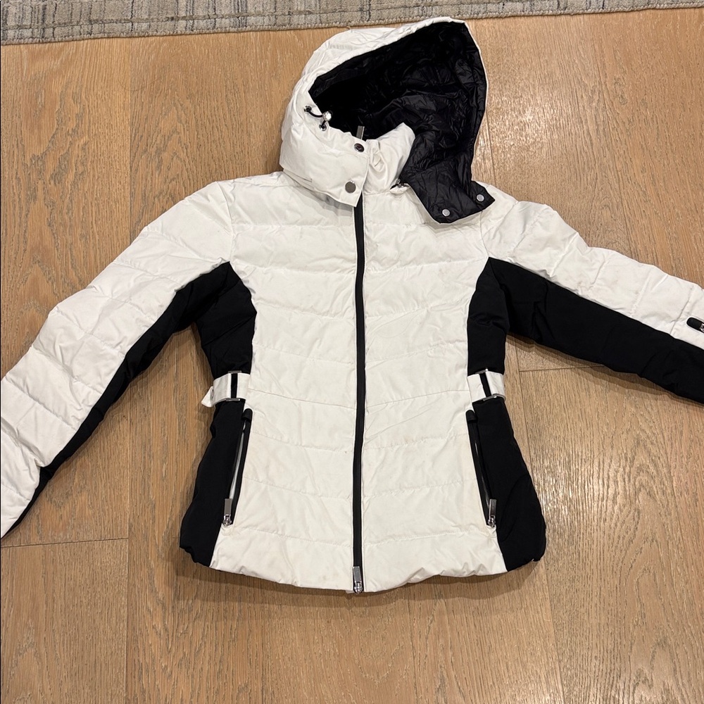 Zara White Ski Collection Jacket